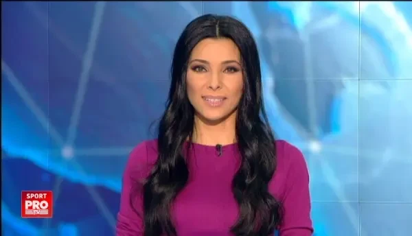 Bunica de 107 ani din State care s-a apucat de baschet si jongleaza alaturi de baietii de la Harlem Globetrotters :) VIDEO