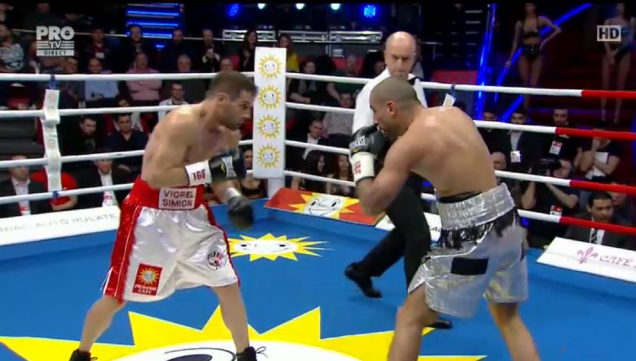 VIDEO: SIMION a castigat centura intercontinentala IBF pentru Romania! Ciocan, KO in prima repriza! Dinu l-a DISTRUS in prima repriza pe Goles_6
