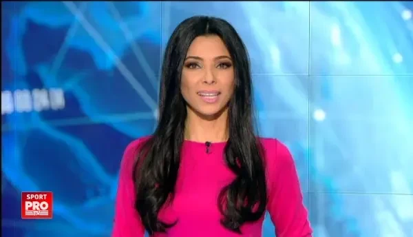 Romania vs Polonia , luni, la Sport.ro! Romanii si-au incordat muschii in fata adversarilor la cantarul oficial. VIDEO