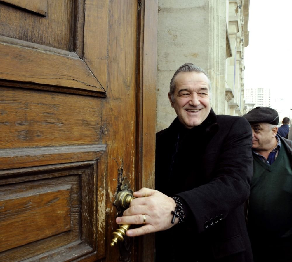 E cel mai bun atacant din tara la ora actuala! Becali a anuntat TINTA principala de transferuri pentru Champions League