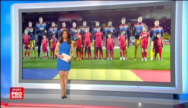 Cine vrea sa pozeze starurile Spaniei, o poate face doar cu telefonul! Aparatele foto sunt interzise la meci.