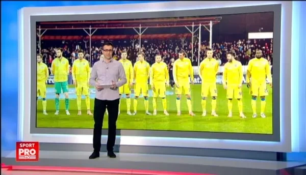 Vedeta LIPSA din echipa Romaniei! Stanciu nu e in albumul Panini pentru Euro 2016. Prezenta-surpriza din lot