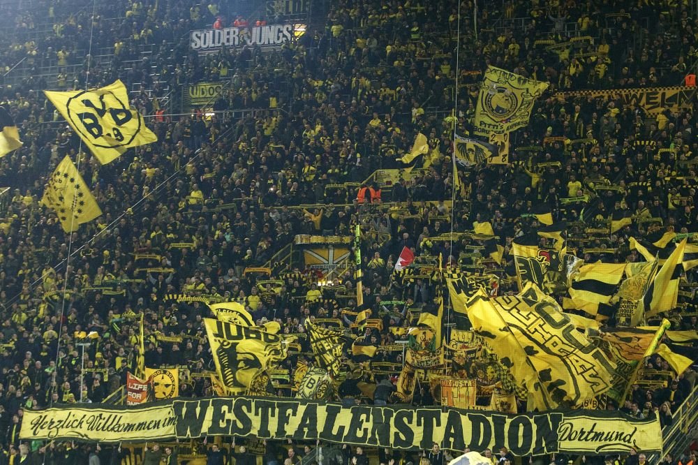 Borussia Dortmund si Barcelona, cea mai mare asistenta pe stadioane in Europa! Ambele echipe joaca saptamana viitoare la ProTV! Prima echipa din Italia, abia pe 21. Cum arata topul