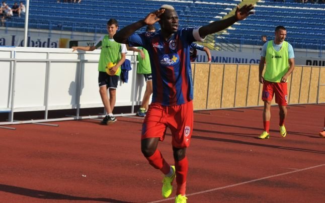 WANTED: Ousmane N Doye, mijlocas, 38 de ani :) Senegalezul a plecat de la ASA in plin campionat, nemultumit de situatia de la club: E in Senegal sau in SUA