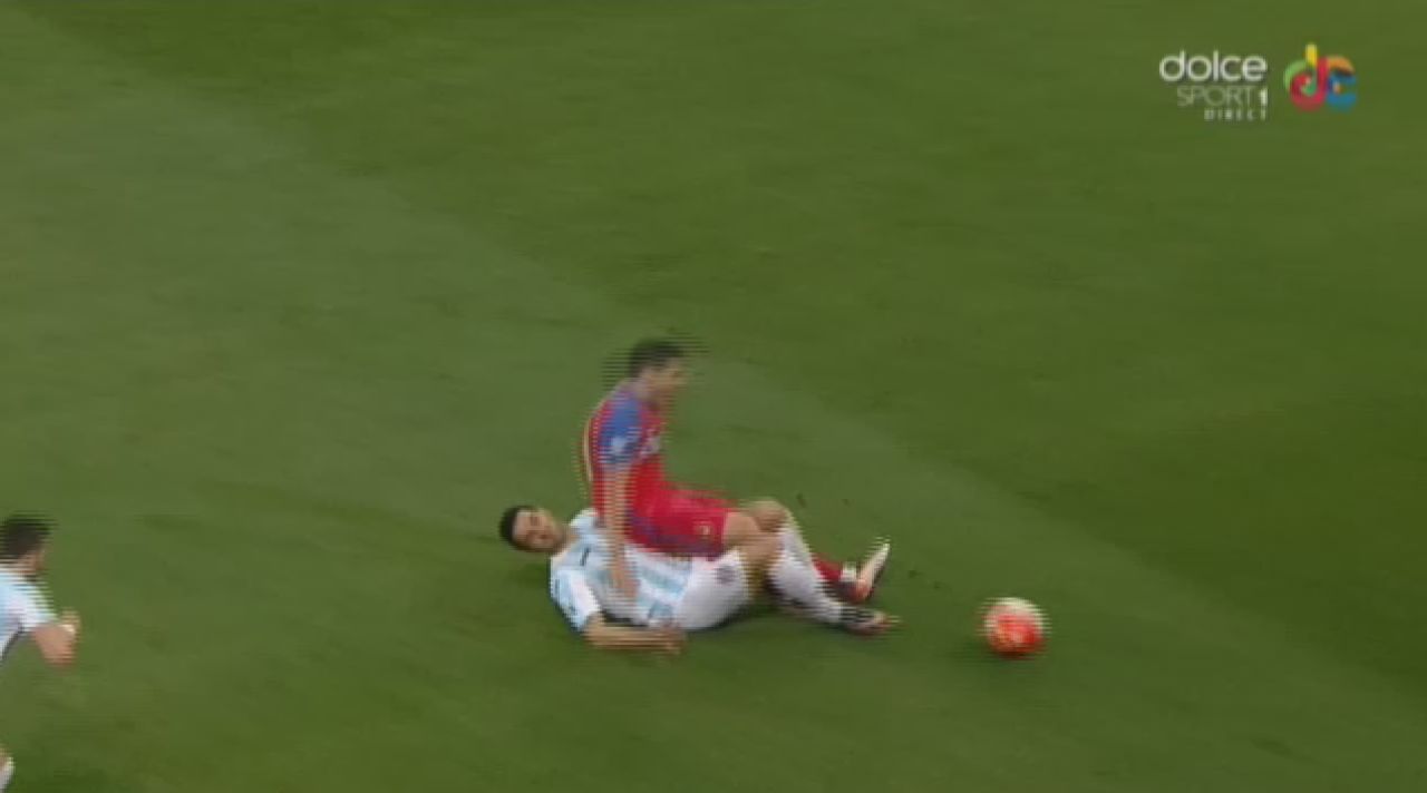Tensiune LEVEL 10 la Steaua - ASA: jucatorii au fost la un pas de o bataie generala in minutul 53! De la ce a plecat totul_2