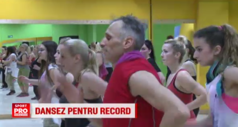 Record inedit batut de un roman: 7 ore fara oprire de Zumba. Cum a reusit | VIDEO