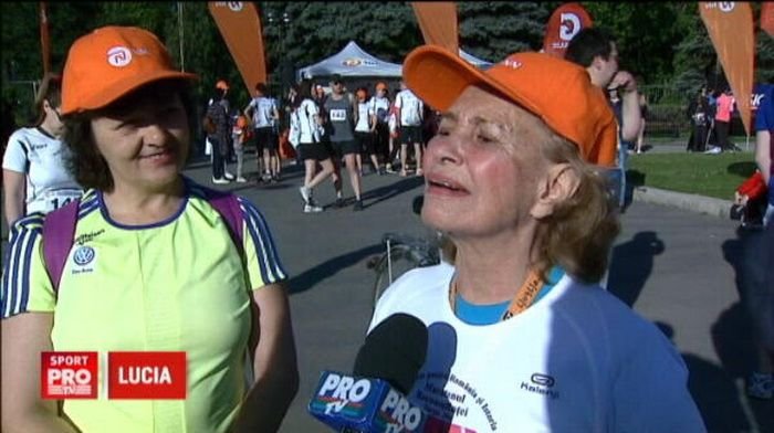 O romanca a luat startul la maraton la 84 de ani: E o varsta constatata doar de primar, doctorul mi-a zis ca am 62 :)