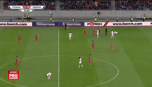 Momente de panica pe National Arena! Gnohere, ramas inconstient pe gazon dupa o intrare golaneasca a lui Bourceanu VIDEO