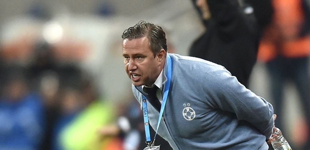 5 absente uriase pentru Steaua cu Viitorul, iar Reghe s-ar putea trezi suspendat! Care e situatia echipei in acest moment