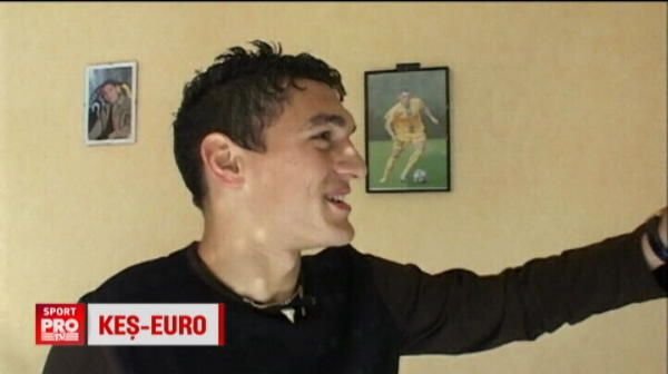 Keseru a fluturat steagul Romaniei pe Stade de France, cu mai putin de 2 luni inaintea meciului de deschidere de la Euro. VIDEO