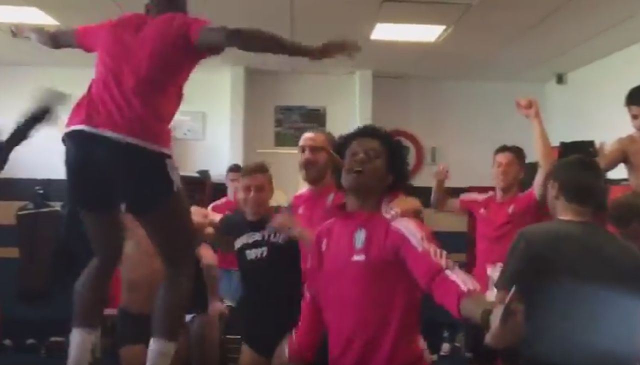 VIDEO: Bucuria nebuna a jucatorilor lui Juve cand au aflat ca sunt campioni! Allegri, in octombrie: