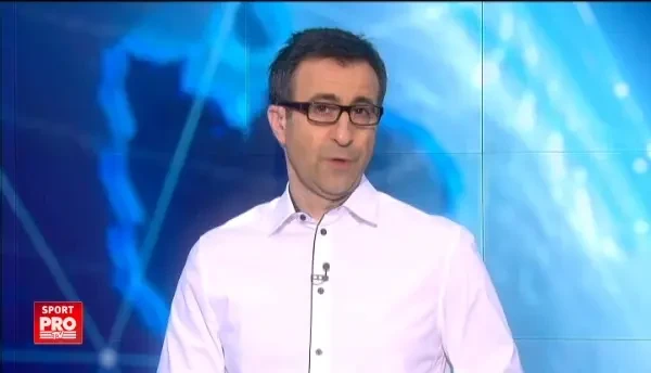 "Am ajuns in Europa fara bani" Pandurii, poza de Europa langa Coloana Infinitului! VIDEO