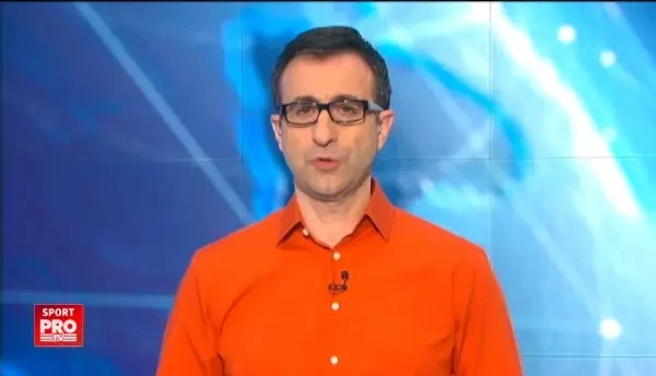 PELUZA MARIUS SUMUDICA in locul tabloului cu pictati din tribuna! :) Ce vor sa faca fanii Astrei