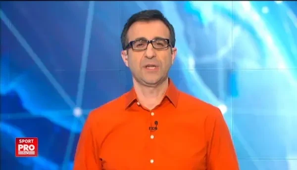 Nebunie la sarbatoarea de titlu a Viktoriei Plzen! Ce au patit fetele care au fost aduse sa le dea trofeul :))