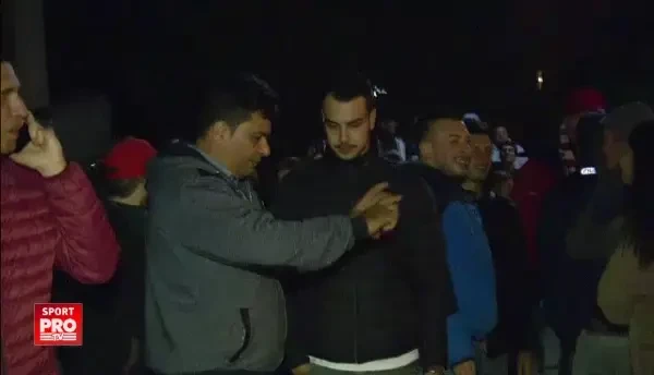 Imnul Champions League s-a auzit deja la Giurgiu! Jucatorii Astrei au petrecut alaturi de fani in centrul orasului! VIDEO