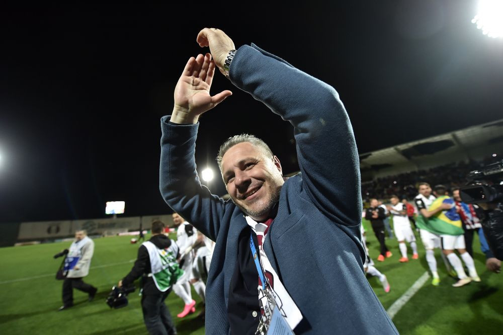 Primele 3 mutari pe care Sumudica le incearca pentru echipa de Champions League! Budescu e printre ei: Ii e greu sa se adapteze acolo!