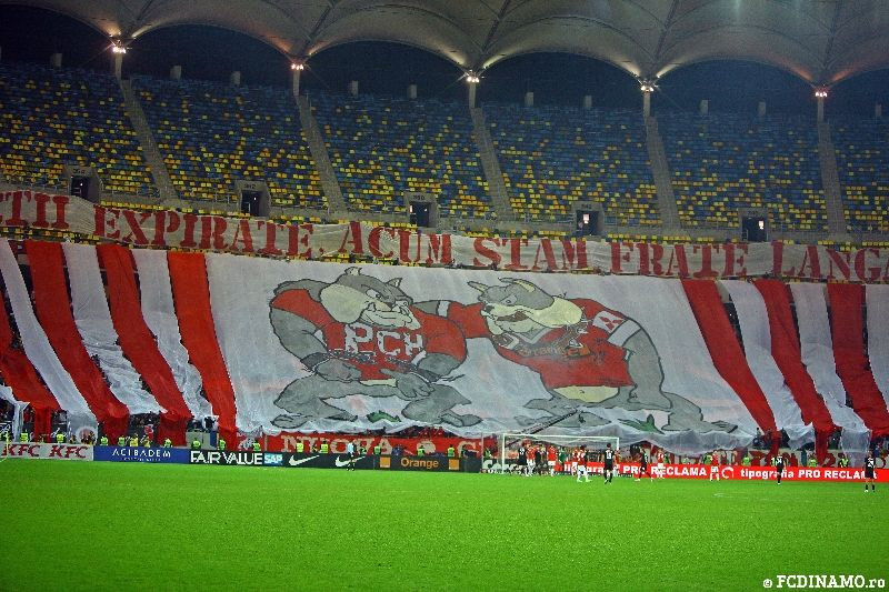 Dinamovistii pregatesc un nou moment MAGIC, in memoria lui Ekeng! Istoria coregrafiilor superbe reusite pe National Arena - VIDEO_5