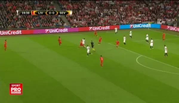 Moment superb de posesie pentru Banega!