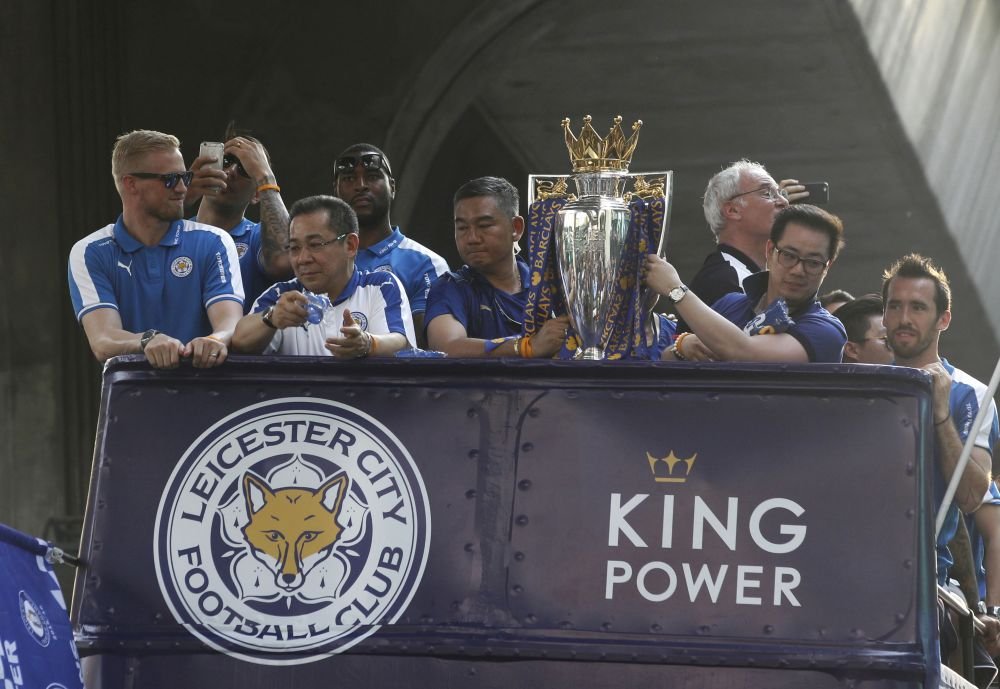 Imagini fabuloase: Leicester a scos pe strazile din Bangkok de patru ori mai multi oameni decat la ea 