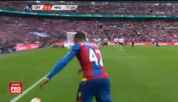 GOOOL Crystal Palace | Surpriza in finala FA Cup: Palace deschide scorul in minutul 79