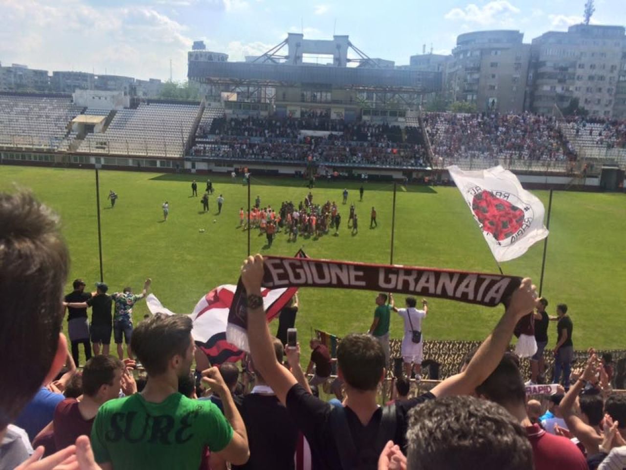 FIESTA VISINIE | Rapid promoveaza matematic in Liga I dupa 3-1 cu Clinceni! Fanii giulesteni au facut o atmosfera senzationala: VIDEO_7
