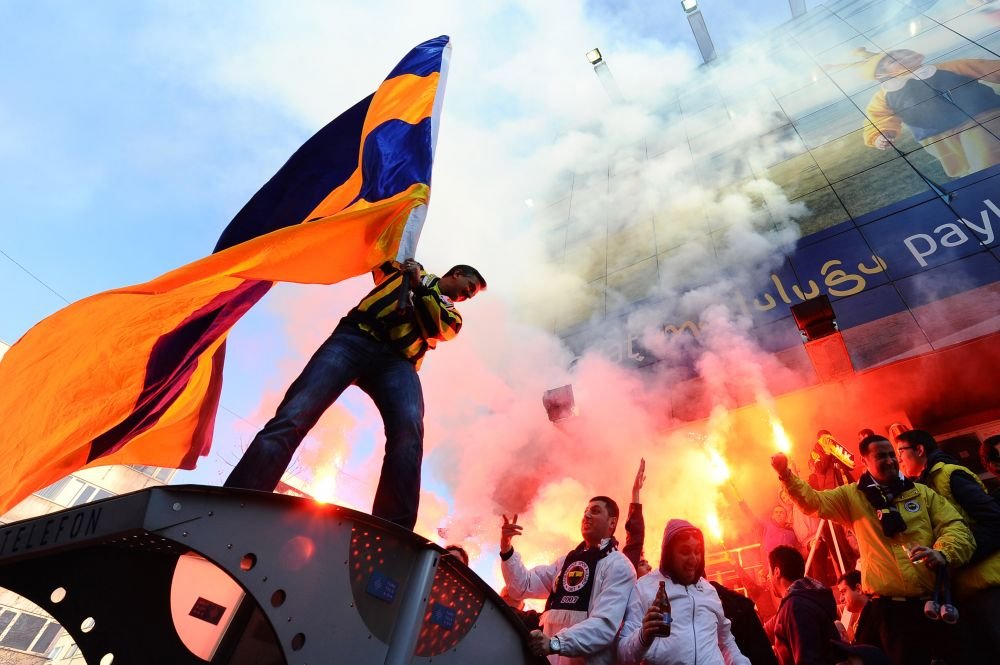 Galatasaray a castigat Cupa Turciei dupa un meci incendiar impotriva rivalei de moarte Fenerbahce. VIDEO: Golul marcat de Podolski