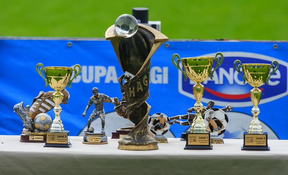 Academia Hagi a castigat la penalty-uri Finala Cupei Hagi Danone! Un pusti cu nume de legende a ratat lovitura decisiva