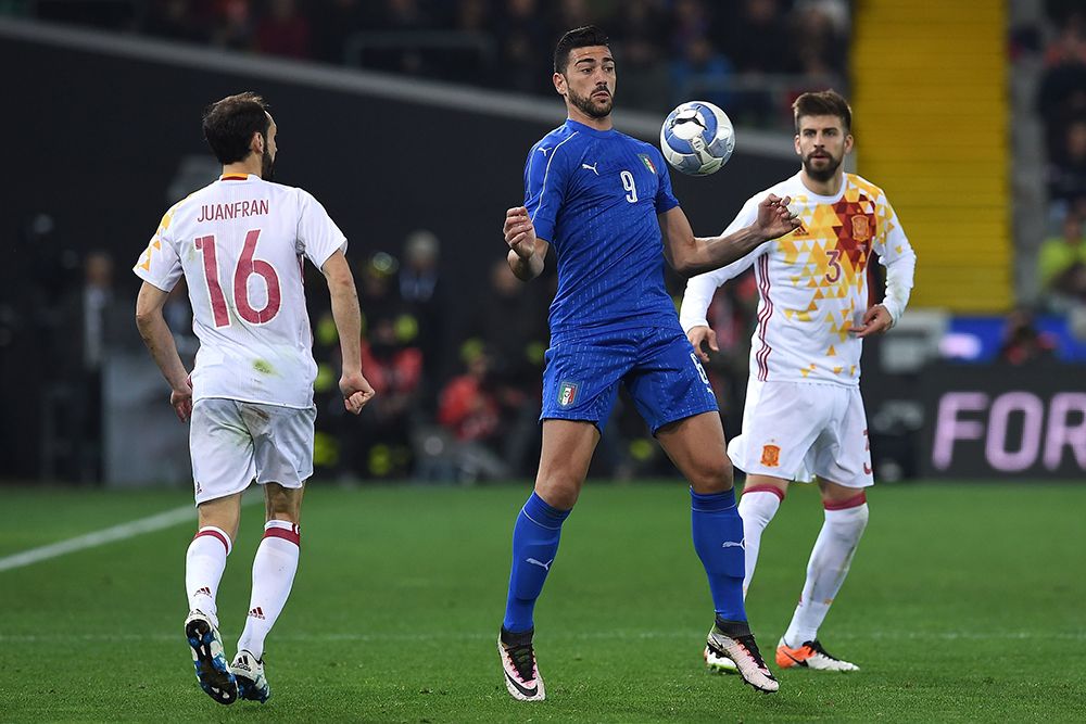 EUROPEDIA Secretele Italiei: fotbalistul care si-a INGROPAT medalia de la Cupa Mondiala din 2006_2