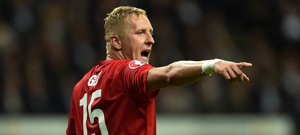 EUROPEDIA&nbsp;El este neinfricatul Poloniei, fotbalistul care a jucat un meci a doua zi dupa ce i-a murit tatal