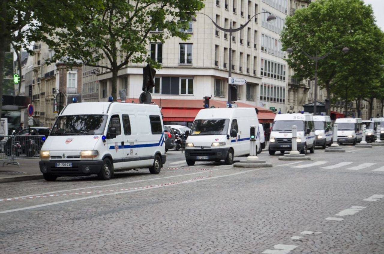 REPORTAJ Euro 2016, stare de urgenta, iar acum si inundatii. Ce se intampla la Paris inaintea sosirii Romaniei_2