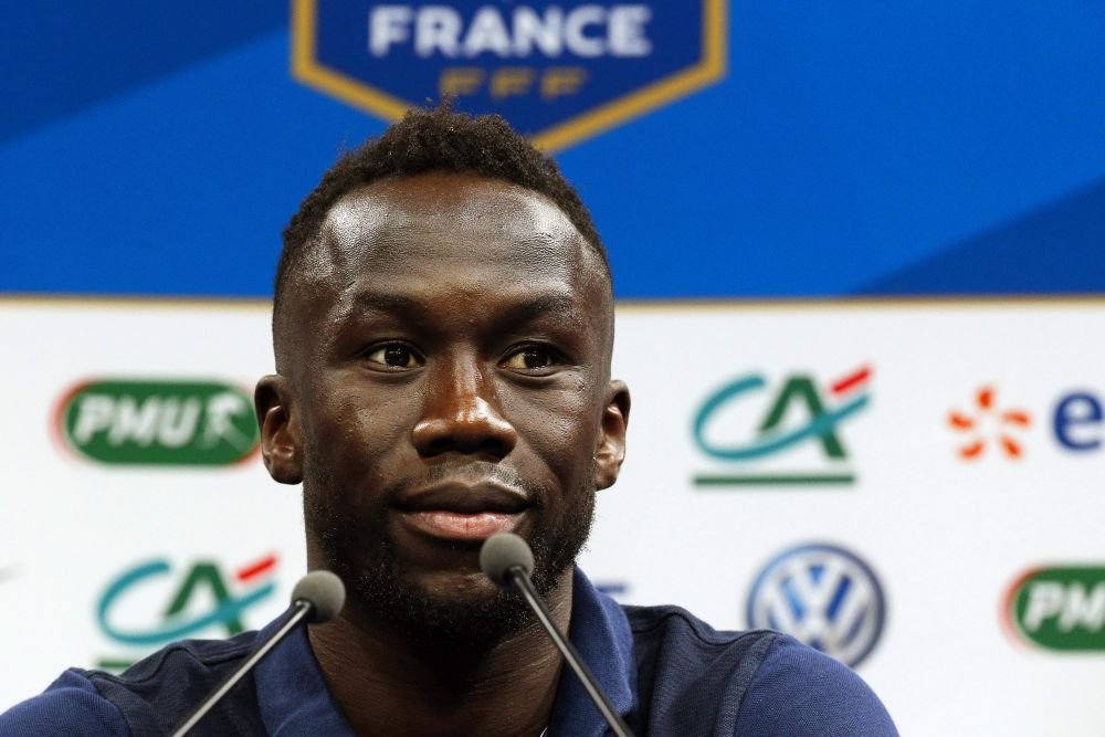Sagna, gata sa revina la PARTY in Romania daca va castiga EURO cu Franta: Am o relatie speciala cu romanii . VIDEO