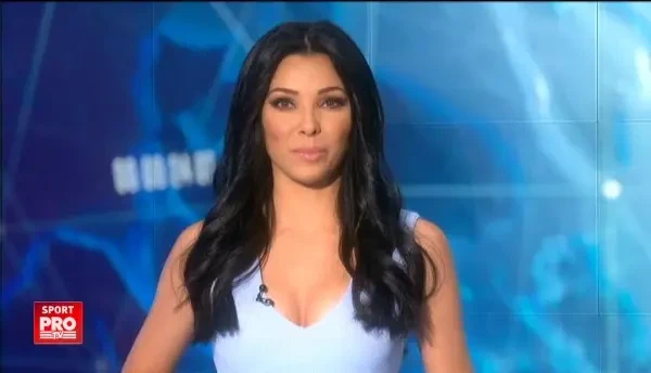 Hagi s-a vopsit blond dupa 18 ani de la momentul celebru de la Mondialul din 98. Cum a aparut Regele intr-o reclama - VIDEO