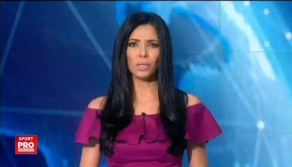 SUPER VIDEO! Cum reactioneaza acest copil cand mama lui incearca sa il imbrace cu tricoul nationalei! Singurul tricou de fotbalist pe care il accepta :)