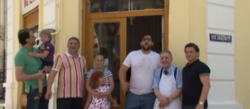 Nu te supara frate! Albanezii din Slatina tin cu Romania la meciul de duminica, ora 22:00, ProTV!