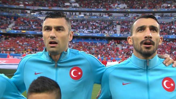 Asculta aici imnul Turciei