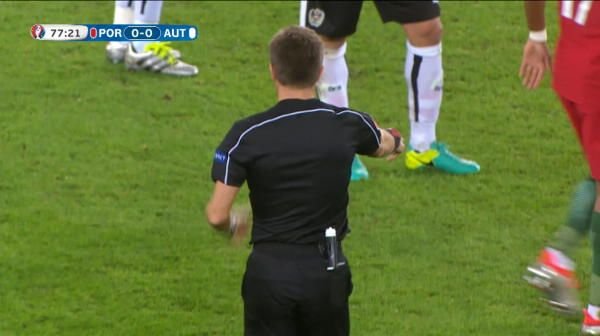 Cristiano Ronaldo rateaza un penalty impotriva Austriei. VIDEO