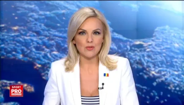 VIDEO GENIAL | Corespondentul ProTV, Lucian Lipovan, atacat de albanezi inaintea meciului. Romanii au venit sa-l apere :)