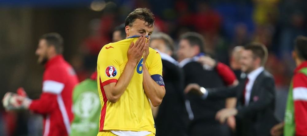 14 romani care au dezamagit milioane. Care sunt jucatorii de la care Romania incepe viata fara miros de NAFTALINA dupa rusinea Euro_5