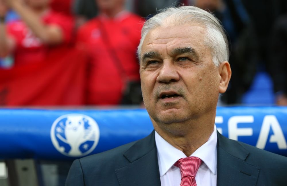 Iordanescu este OUT de la nationala. Vom anunta pana pe 10 iulie noul antrenor . FRF a negociat cu Olaroiu: Nu poate veni!