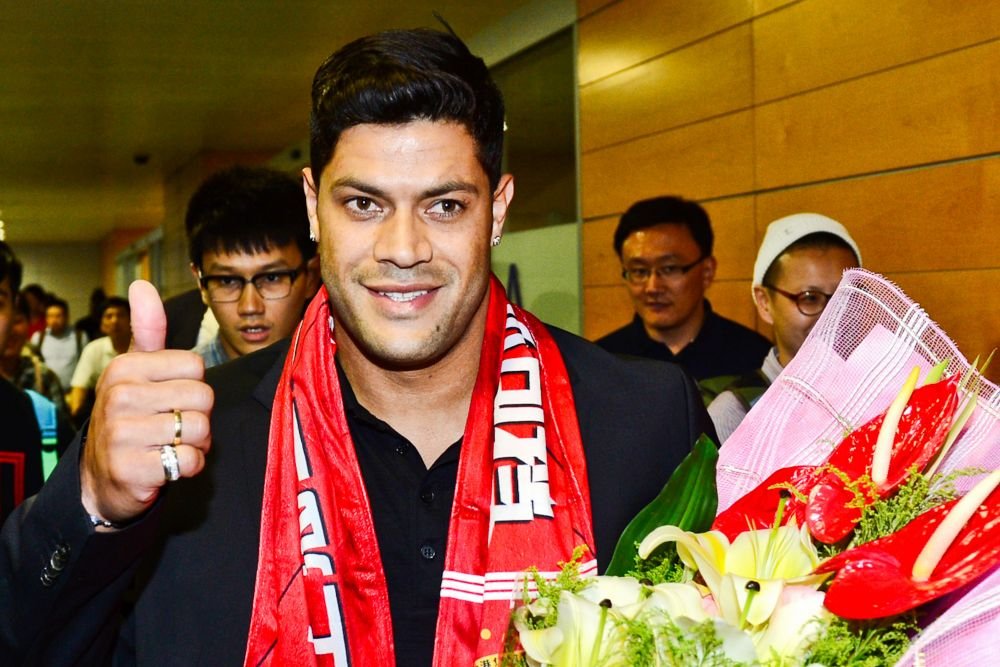 Hulk ii umple conturile lui Zenit. A ajuns in China si va semna pe 50 de milioane de euro cu Shanghai SIPG. Salariu CO-LO-SAL!!!_7