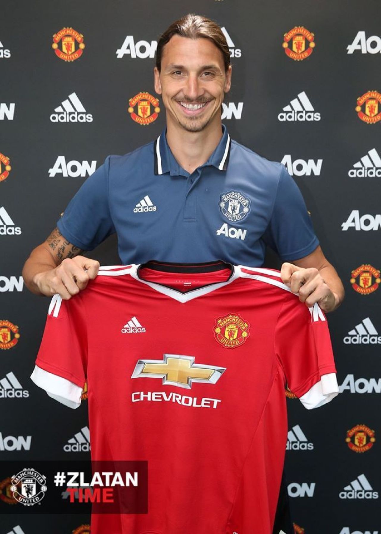 #ZlatanTime | Ibrahimovic a fost prezentat la Manchester United: