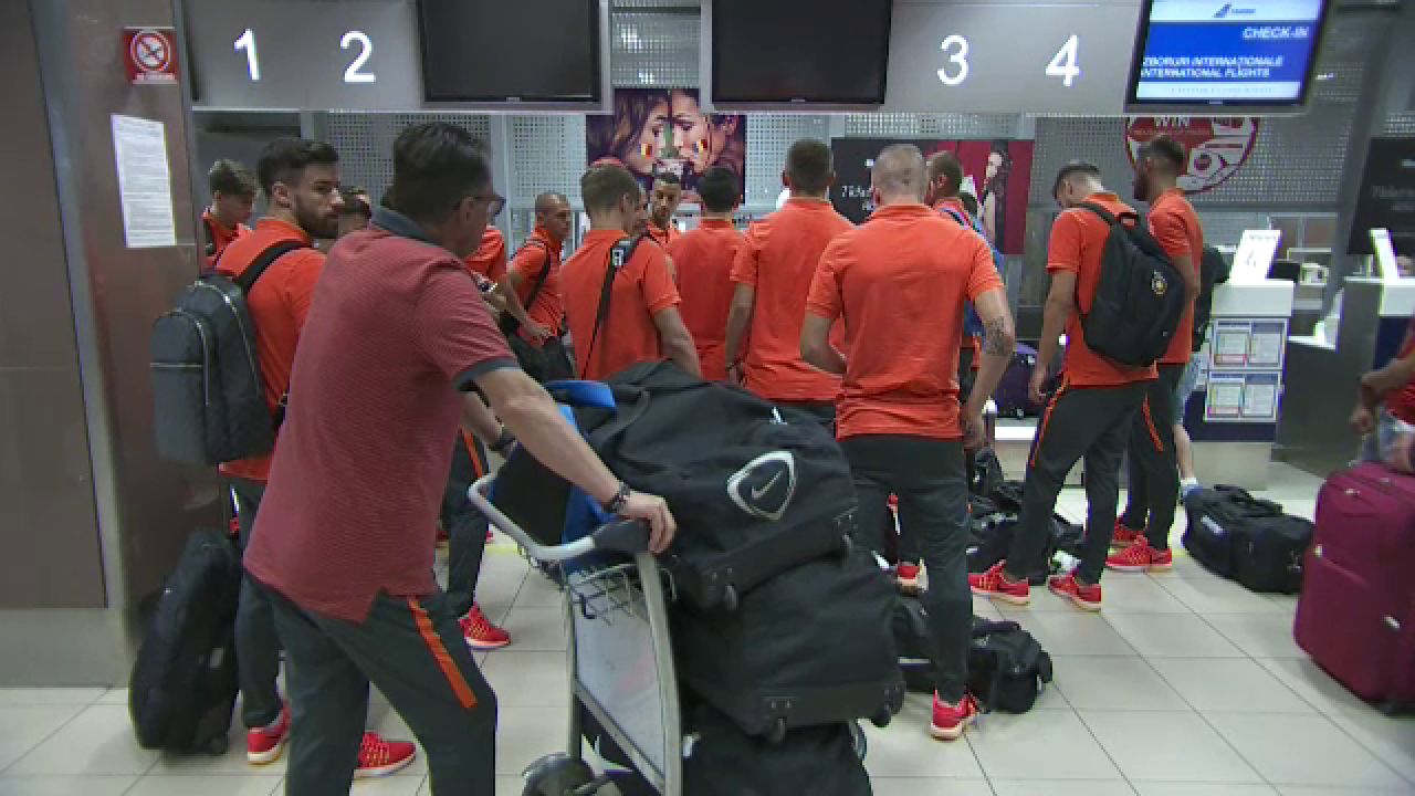 Stelistii au plecat in al doilea cantonament al verii. Trei titulari au lipsit! Ce amicale joaca echipa lui Reghe_3