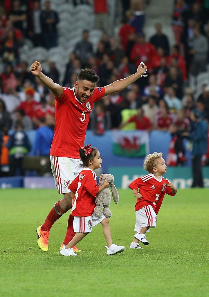 UEFA, nu FI REA! :) Seful turneului a interzis invadarea terenului de catre copiii jucatorilor galezi! 
