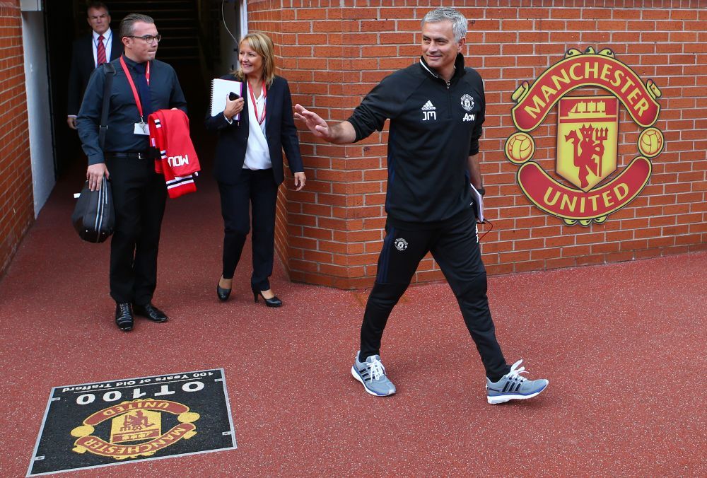 Aroganta lui Mourinho la prezentarea oficiala la Manchester United: