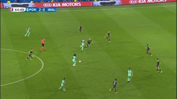 VIDEO Joao Mario suteaza putin pe langa poarta dupa o gafa de portar!&nbsp;