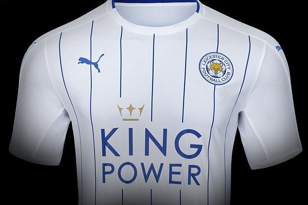 Cum arata noul echipament de Champions League lansat de campioana Leicester. Cele 4 transferuri ale lui Ranieri in aceasta vara_1