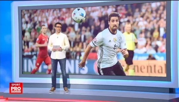 Fotbalistul care s-a cuplat cu cea mai frumoasa femeie din lume . Cine a cucerit-o pe Adriana Lima