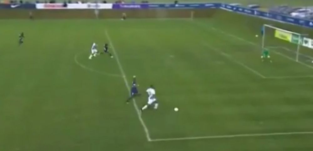 Autogolul incredibil al lui David Luiz. Cum a ingropat-o pe PSG in ultimul amical al verii. VIDEO