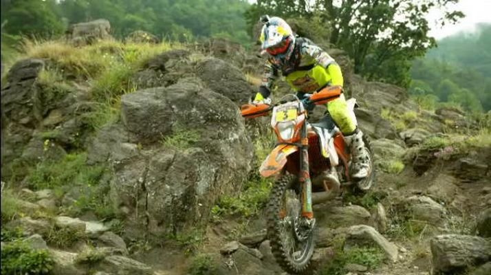 Nu degeaba i se spune Regele Carpatilor . Graham Jarvis s-a impus in cel mai greu raliu de hard enduro din tara, Romaniacs 2016