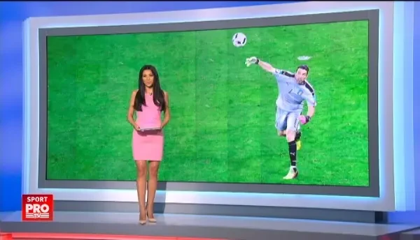 Gest senzational al lui Buffon in vacanta! Ce a facut cand a vazut niste pusti jucand fotbal pe un teren